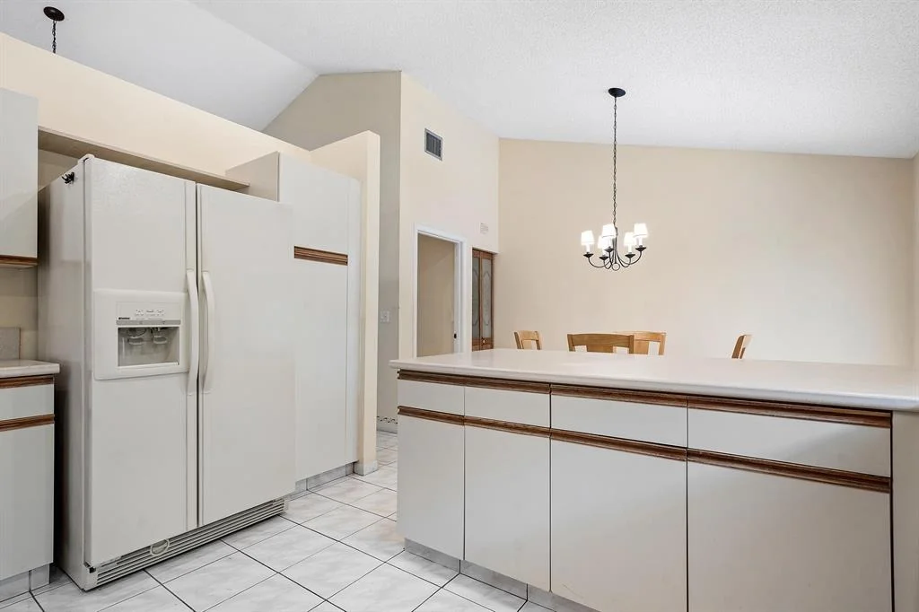 Photo of 9535 Sun Pointe Drive