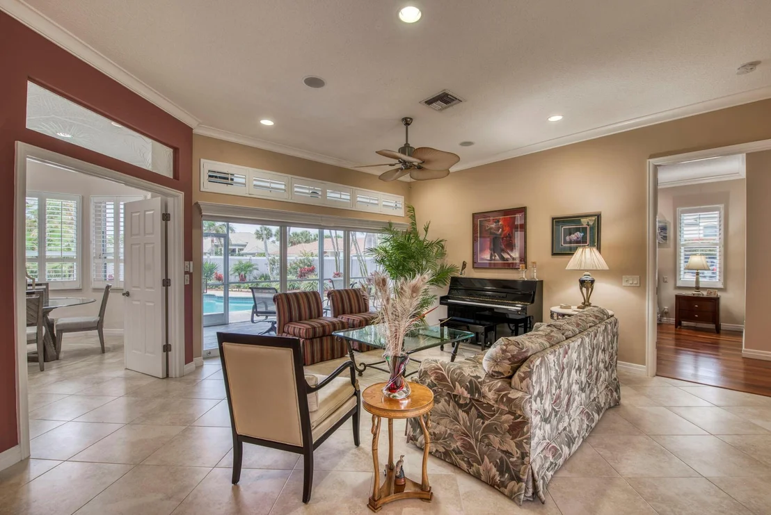 Photo of 106 Olympus Circle