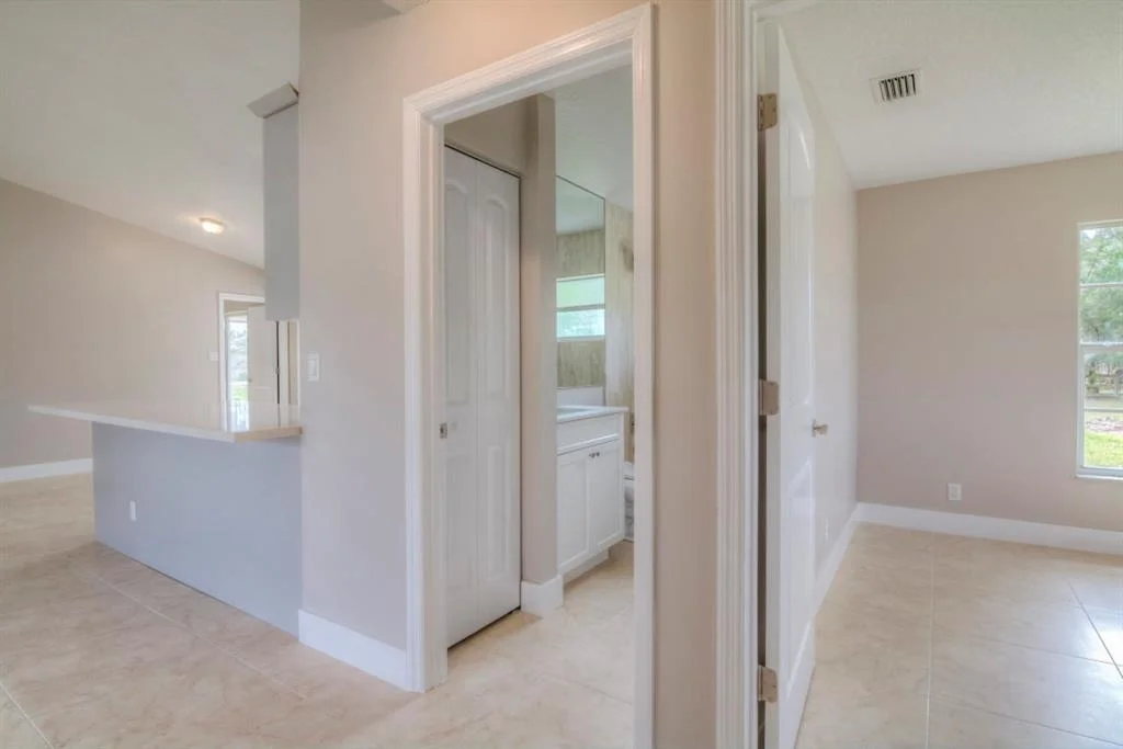 Photo of 17518 Tangerine Boulevard