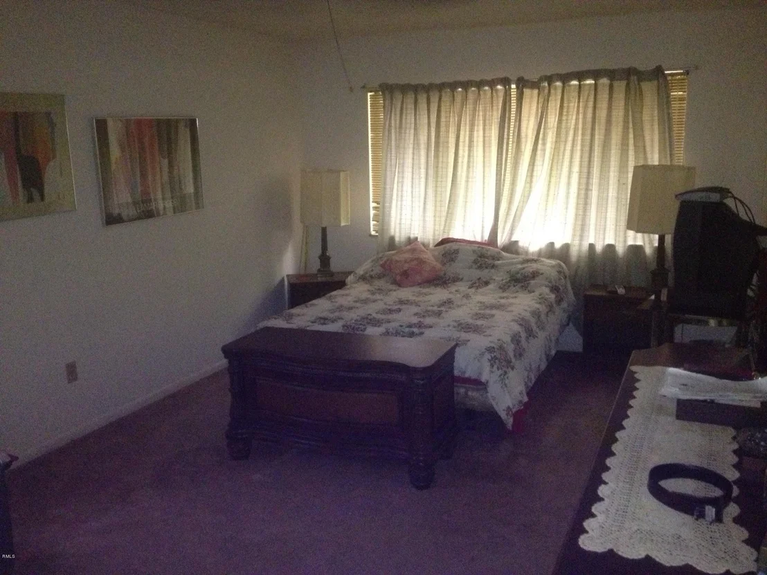 Photo of 7827 Roble Lane