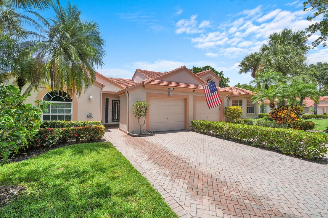 Photo of 7906 LAKE SANDS Drive