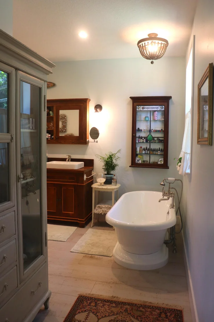 Photo of 6418 Riverland Drive