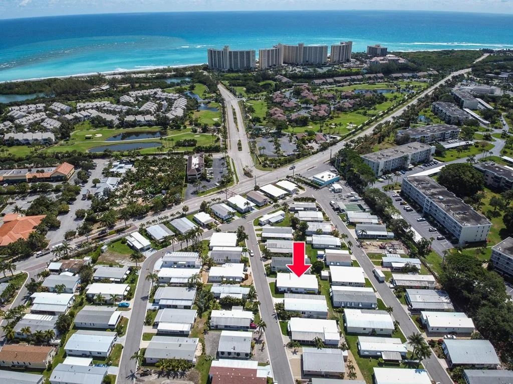 Photo of Unit 54 at 400 N Highway A1a