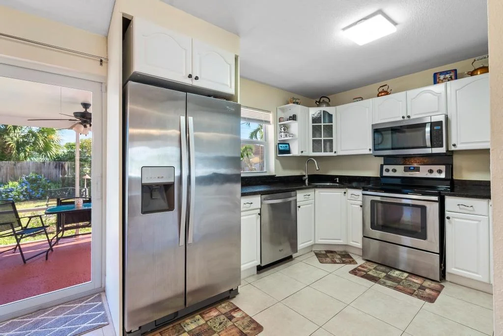 Photo of 16 SE 8th Terrace