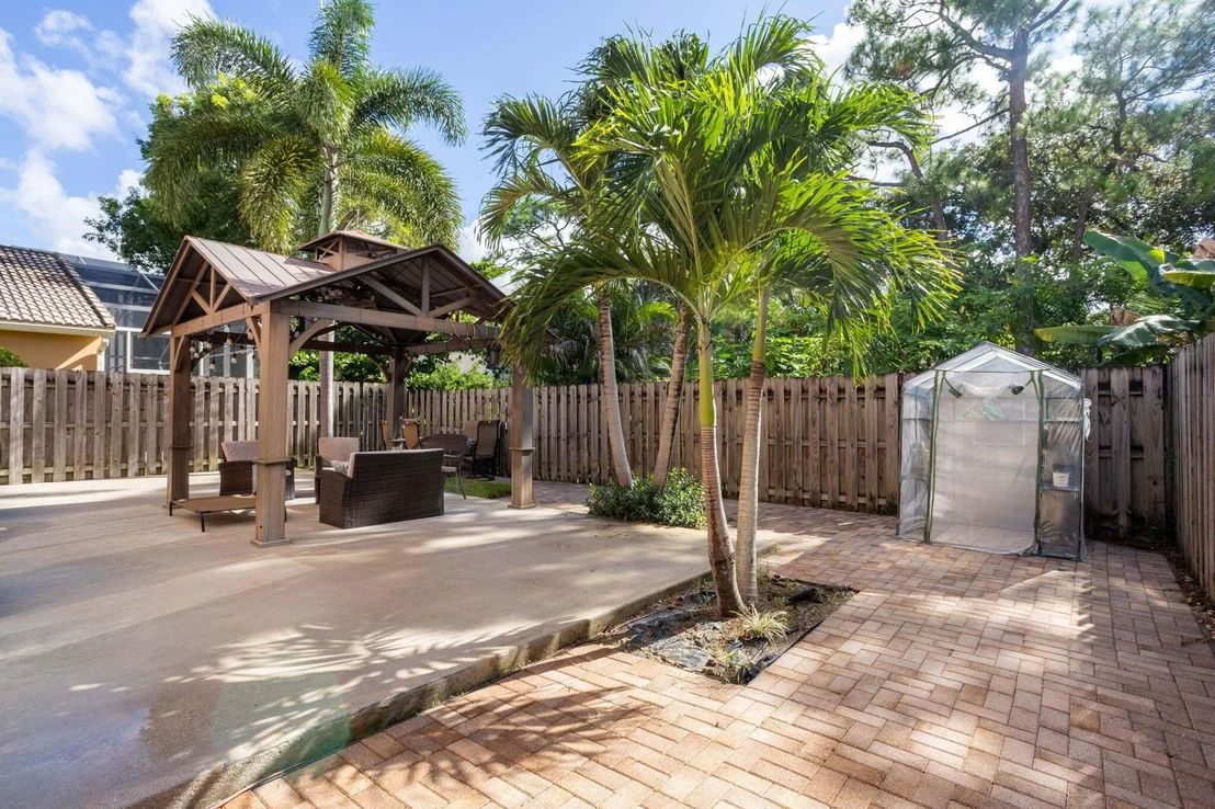 Photo of 7658 Colony Palm Drive