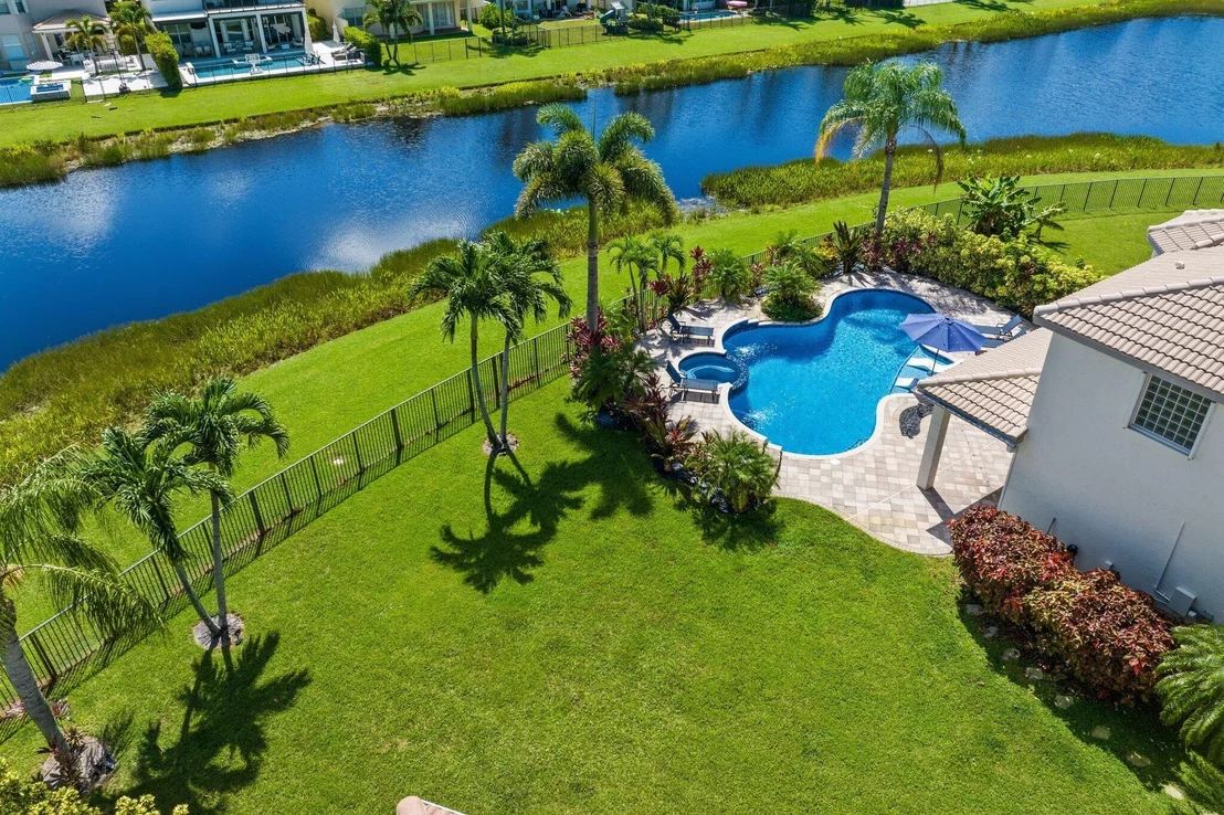 Photo of 8537 Shallowbrook Cove