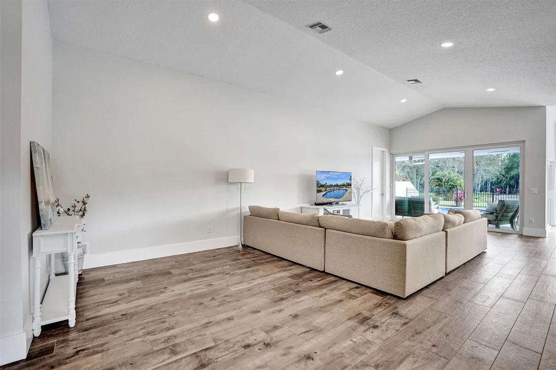Photo of 21464 Bridge View Drive