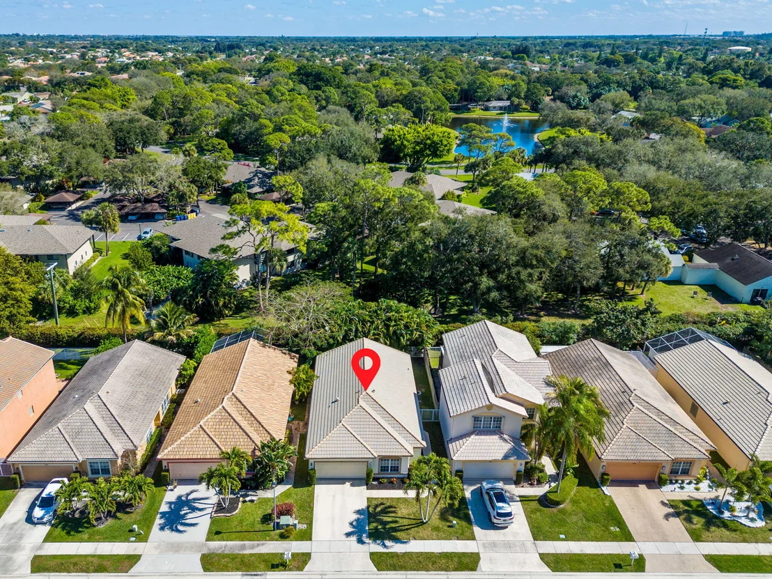 Photo of 7616 Colony Palm Drive