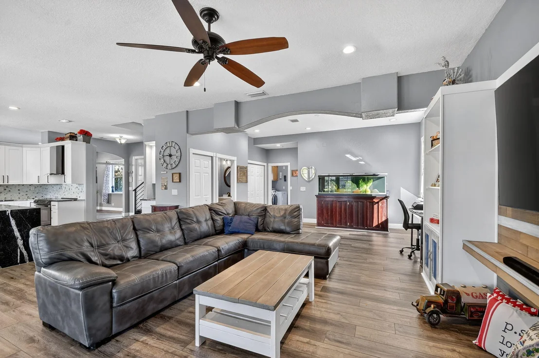 Photo of 5947 Bay Hill Circle