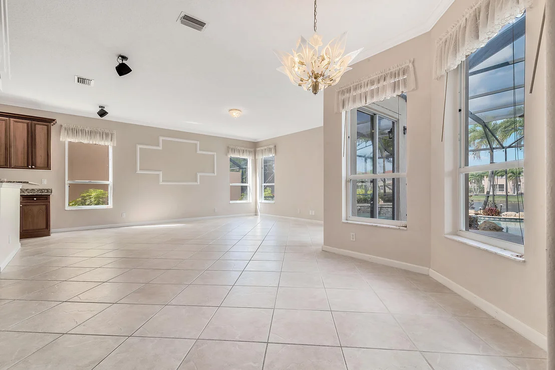 Photo of 11103 Pacifica Street