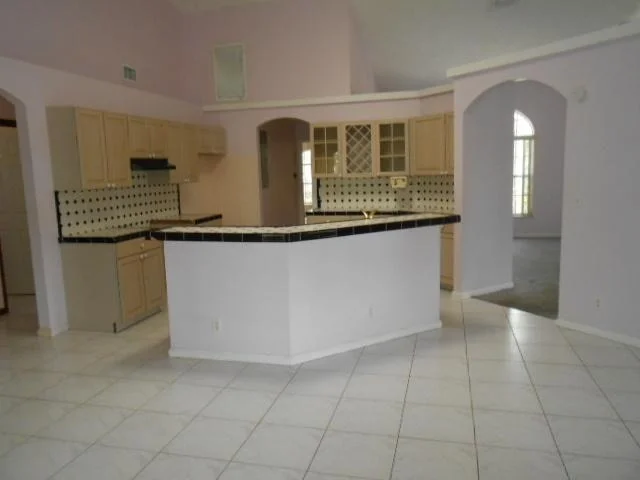 Photo of 16501 Deer Path Lane