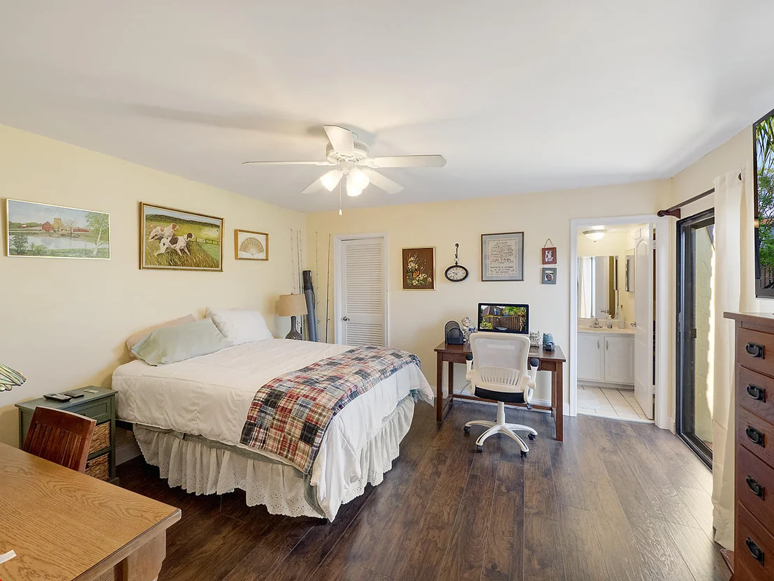 Photo of Unit 7C at 110 N Delaware Boulevard