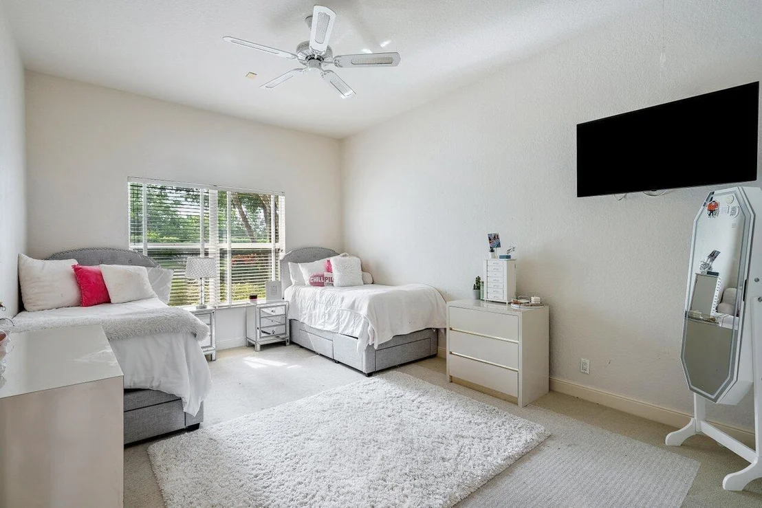 Photo of 314 Glenwood Drive