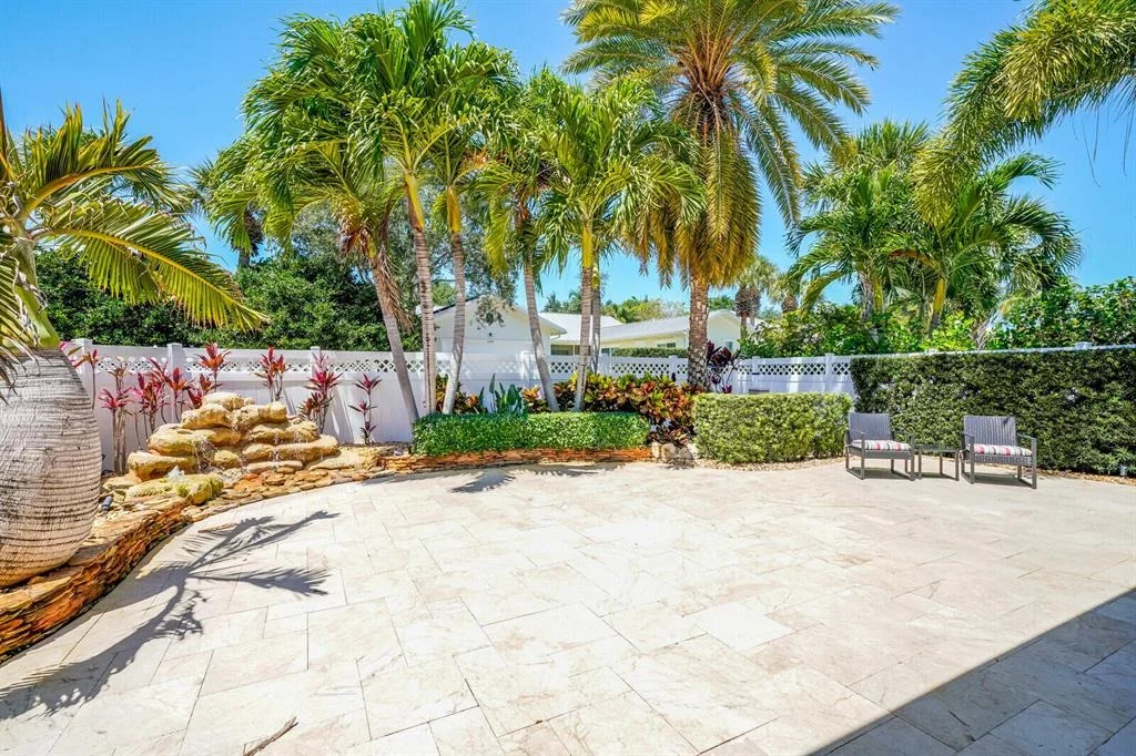 Photo of 3428 S Caroline Drive
