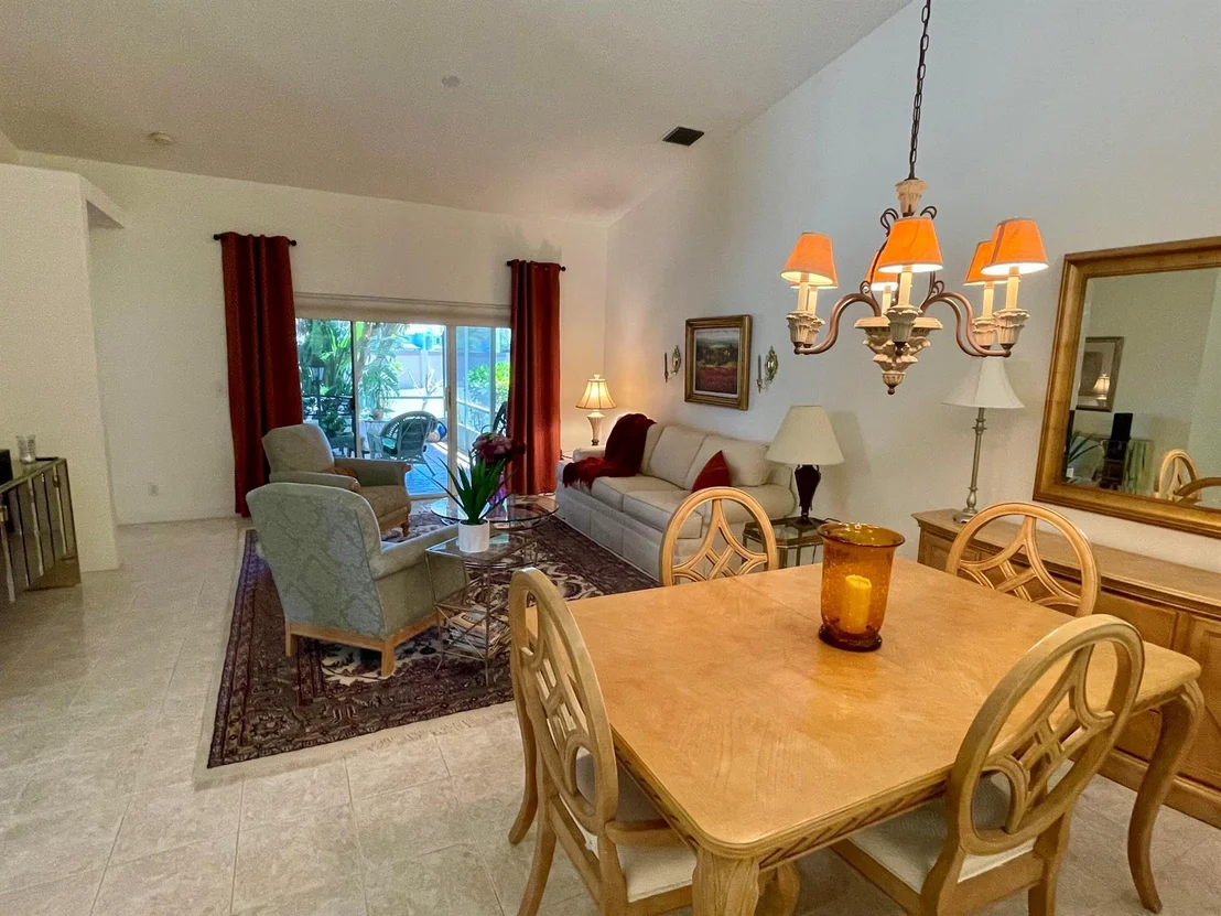 Photo of 10 Sausalito Drive