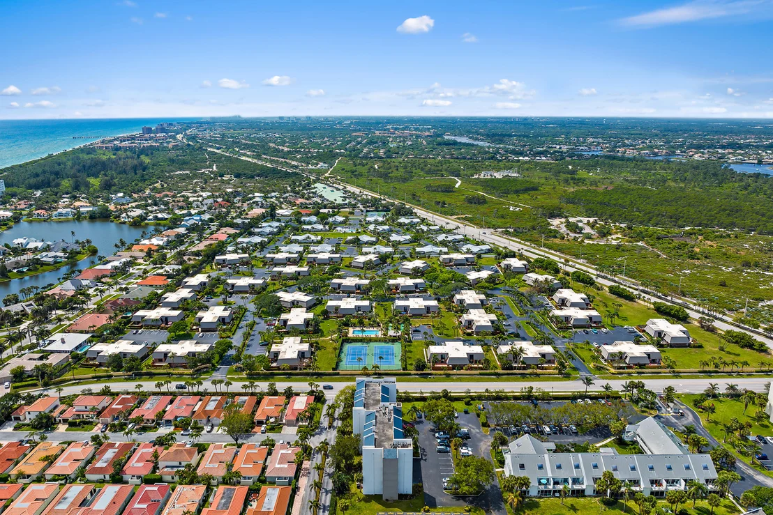 Photo of Unit 7C at 1420 Ocean Way