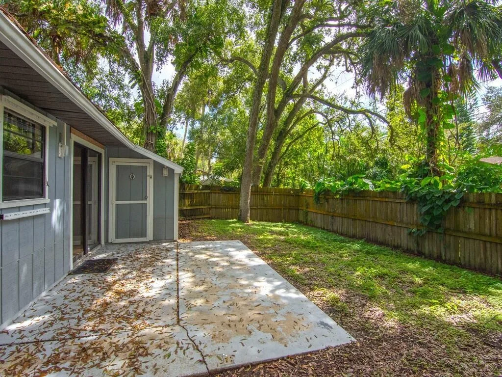 Photo of 6125 7th Lane