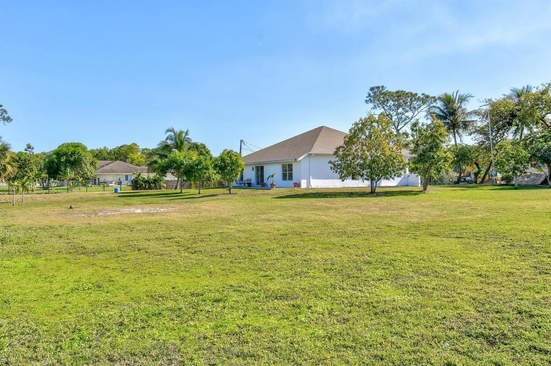 Photo of 15935 78th Place N