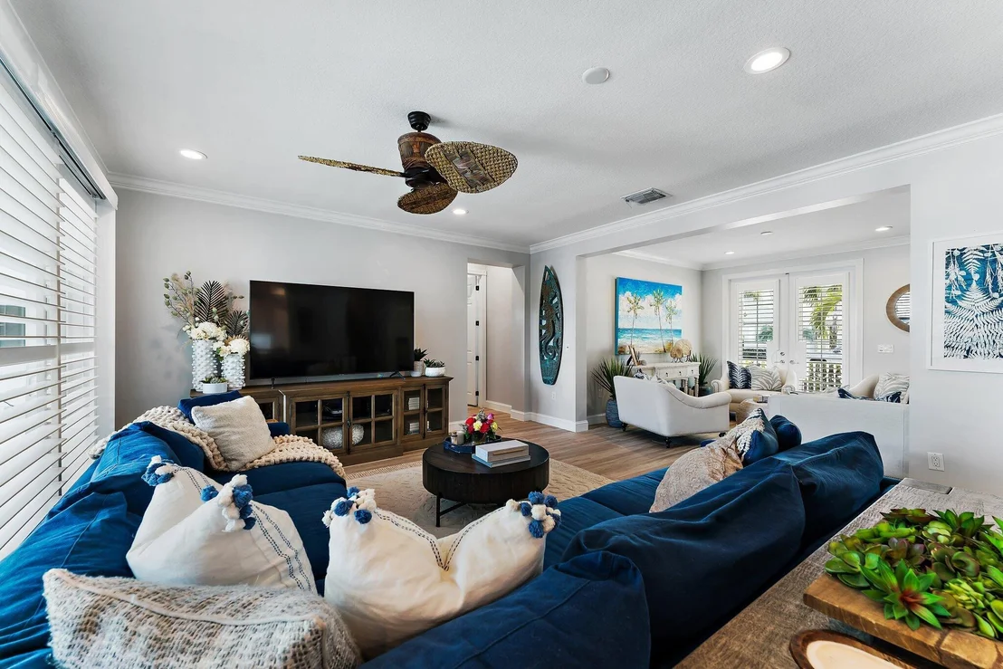 Photo of 1169 Tropical Drive