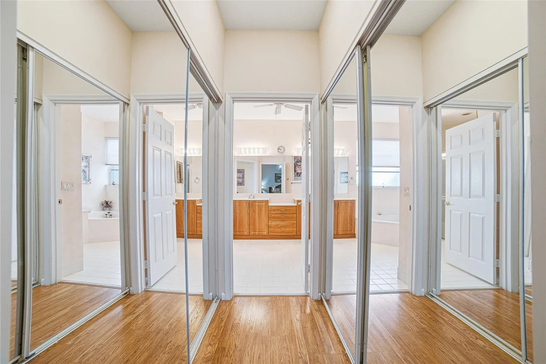 Photo of 5892 Seashell Terrace