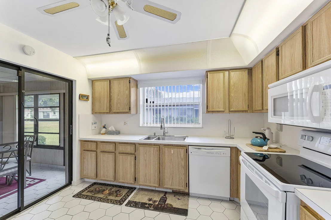 Photo of Unit A at 4380 Pear Tree Circle