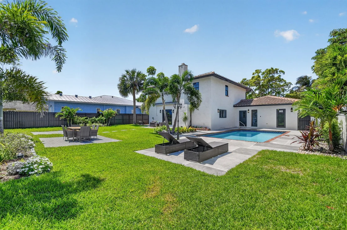 Photo of 308 Greymon Drive