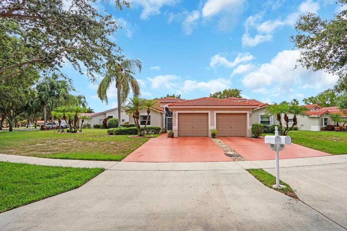 Photo of 135 Sausalito Drive