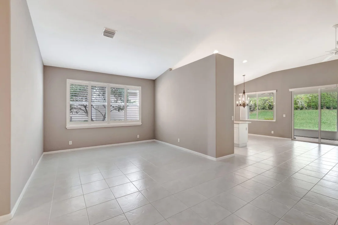 Photo of 2676 Clipper Circle