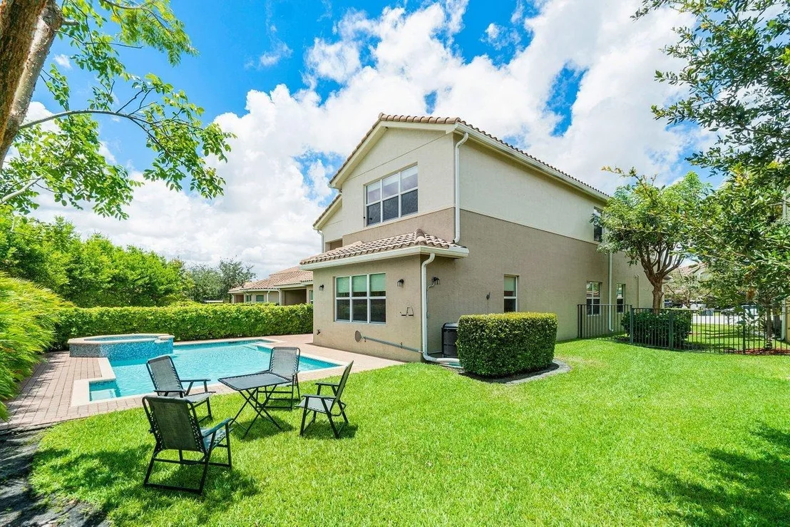 Photo of 8065 Pinnacle Pass Way