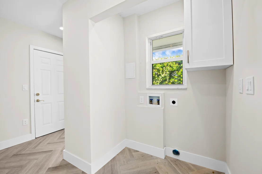 Photo of 770 SW ELM TREE Lane