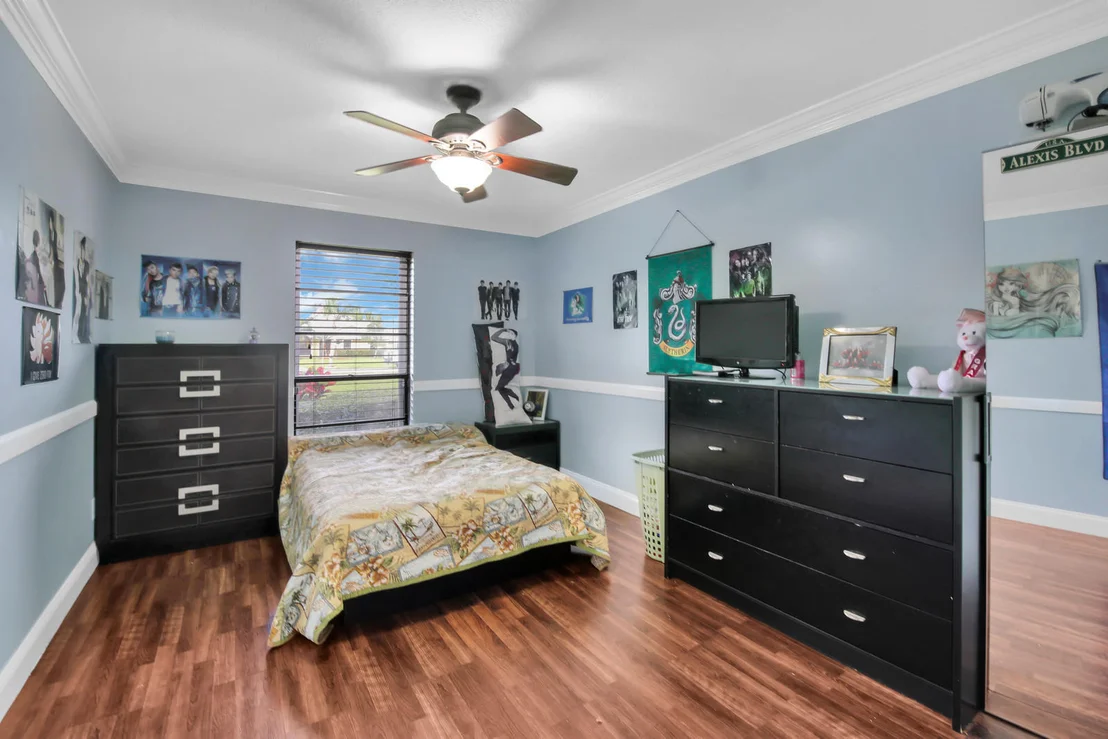 Photo of 5960 Piney Court