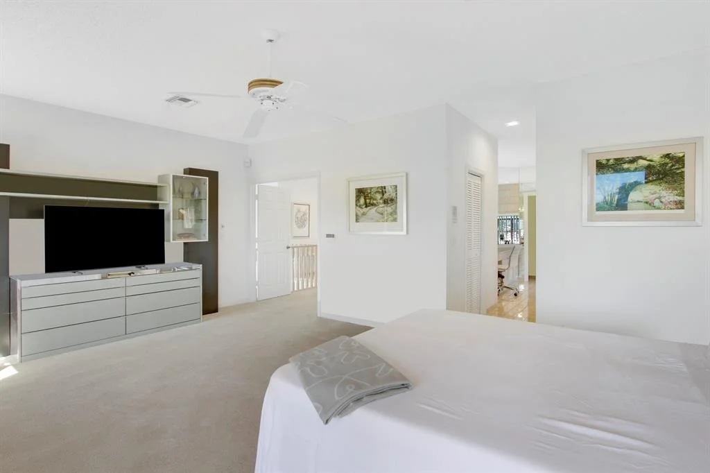 Photo of 7771 La Corniche Circle