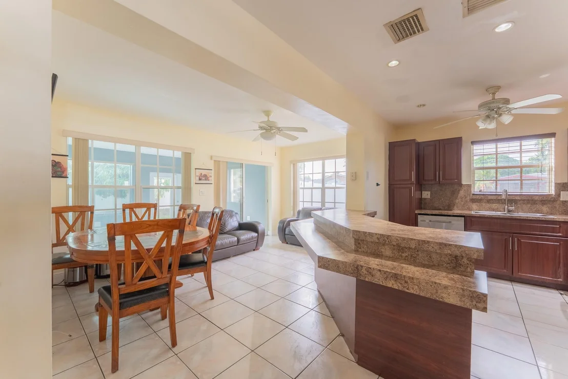 Photo of 2900 Bahama Drive