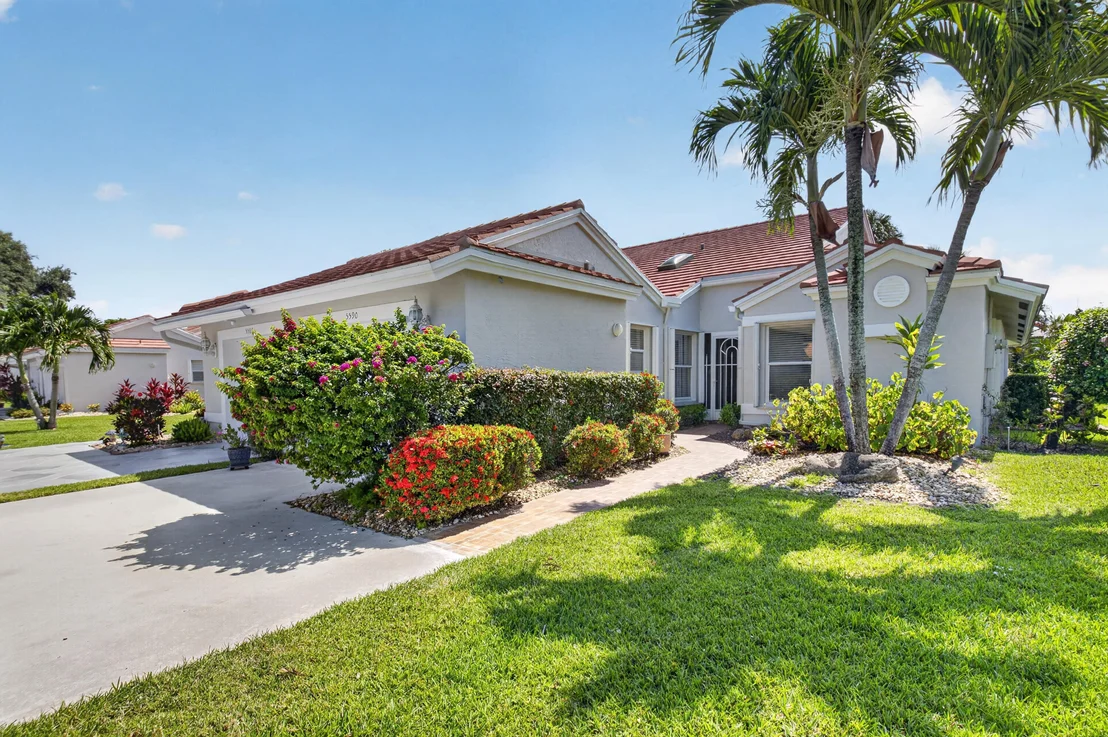 Photo of 5590 Royal Lake Circle