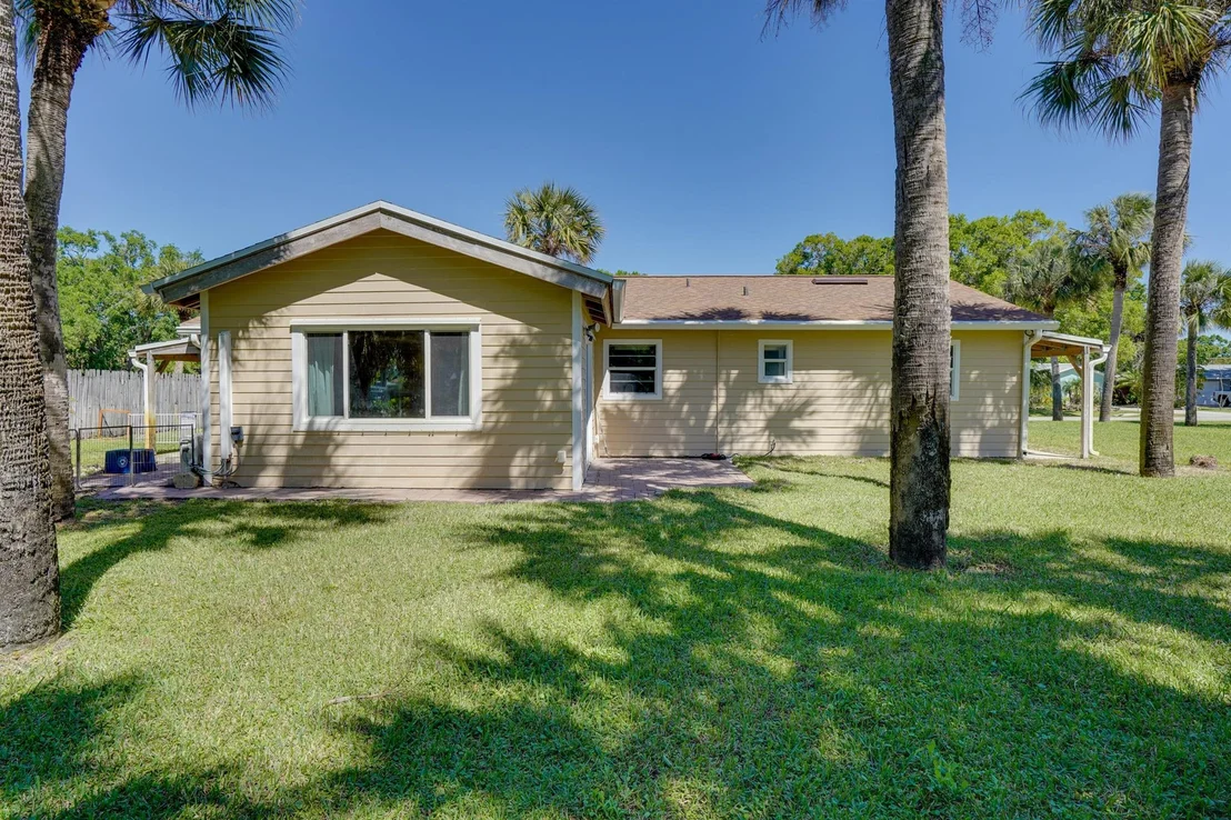 Photo of 7601 Donlon Road