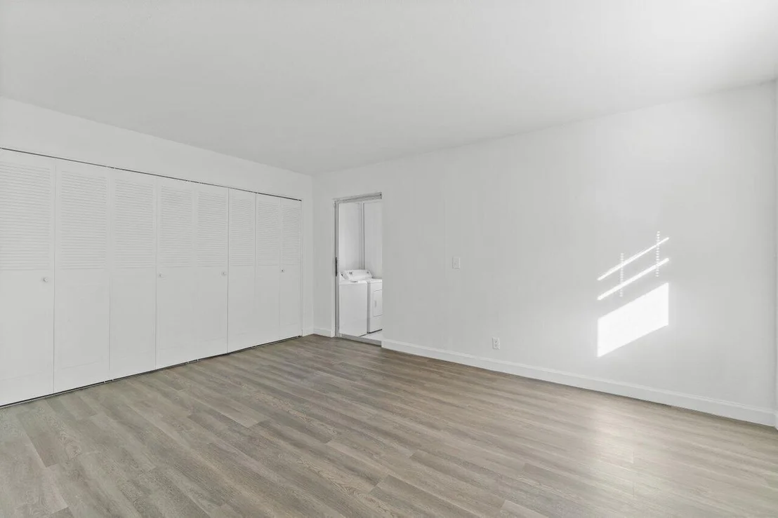 Photo of 119 Monaco C