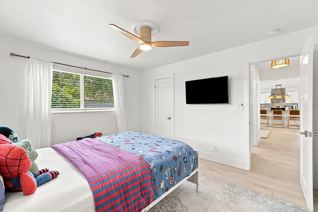 Photo of 807 SE 9 Terrace