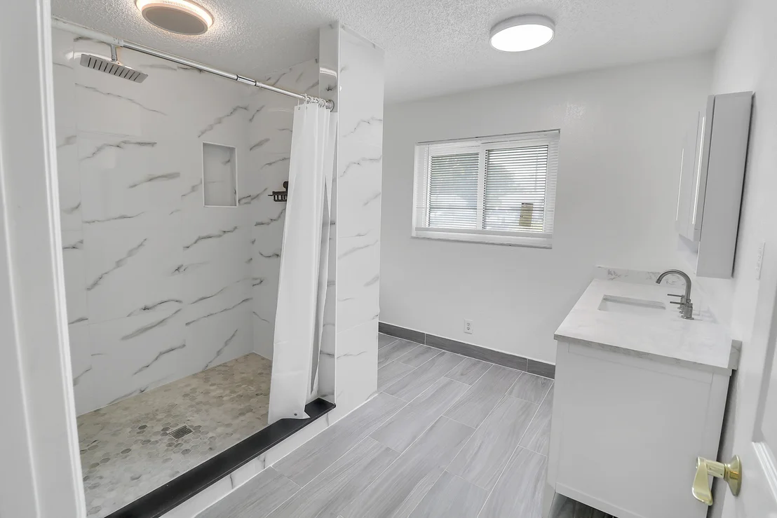Photo of 2233 NW 3rd Avenue