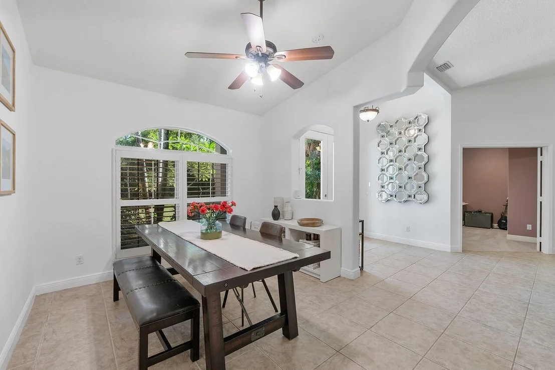 Photo of 9608 Mockingbird Trail