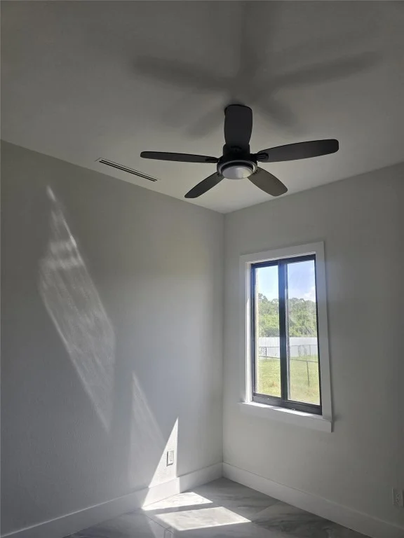 Photo of 879 Sunrise Boulevard