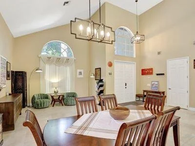 Photo of 6702 NW 80th Manor