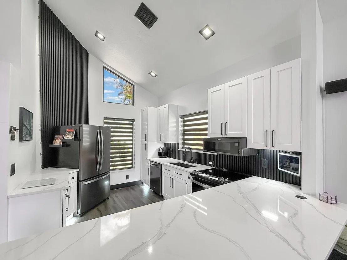 Photo of 8658 Kimble Way