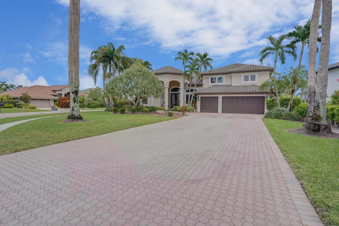 Photo of 10922 Bal Harbor Drive