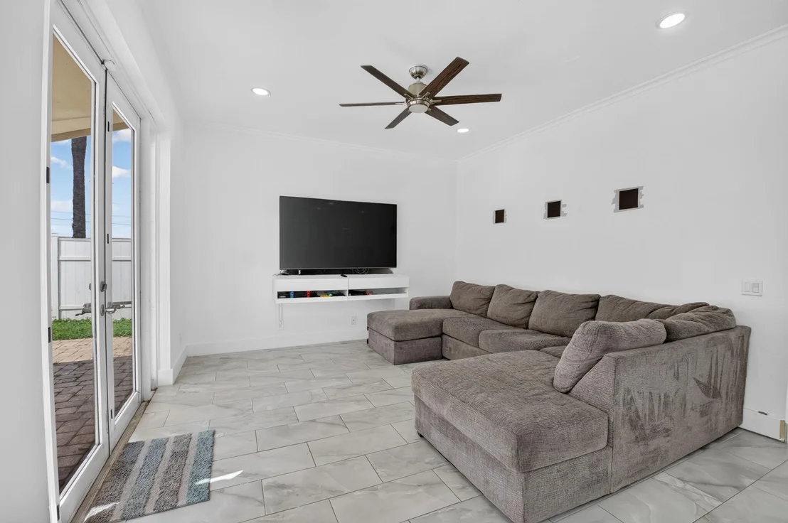 Photo of 7001 Chesapeake Circle