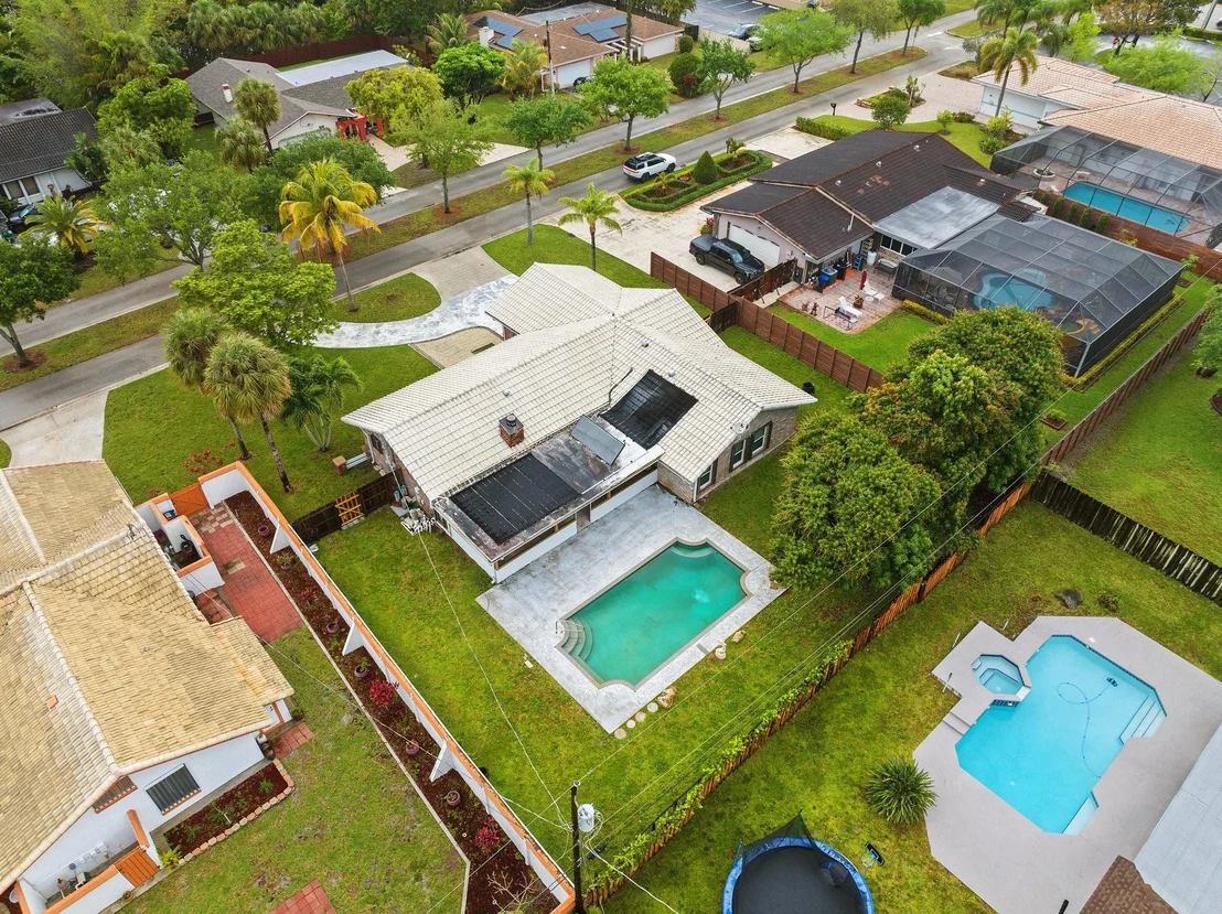 Photo of 41 W Palm Drive