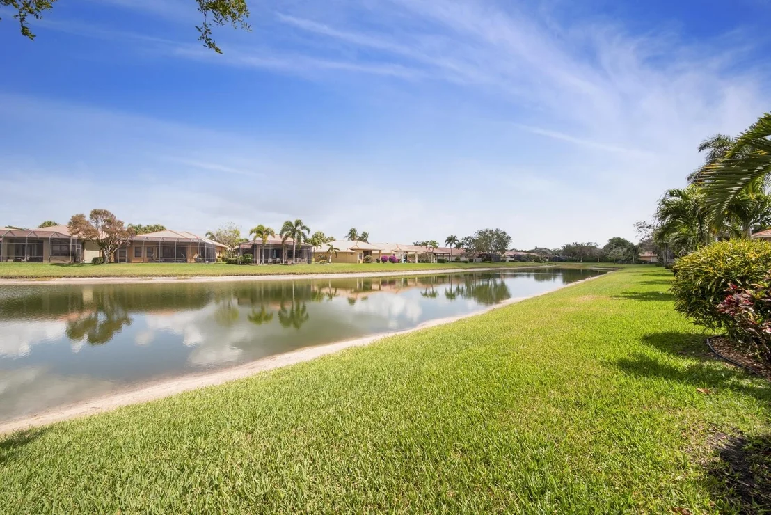 Photo of 6942 Boscanni Drive