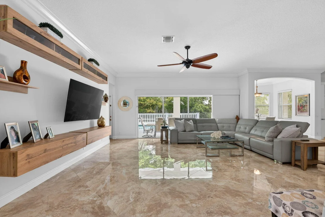 Photo of 8346 Sawpine Road