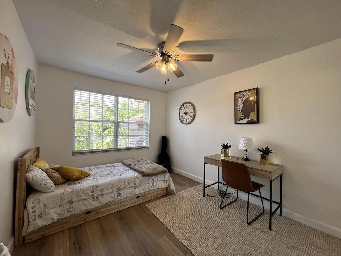 Photo of 4800 N Classical Boulevard