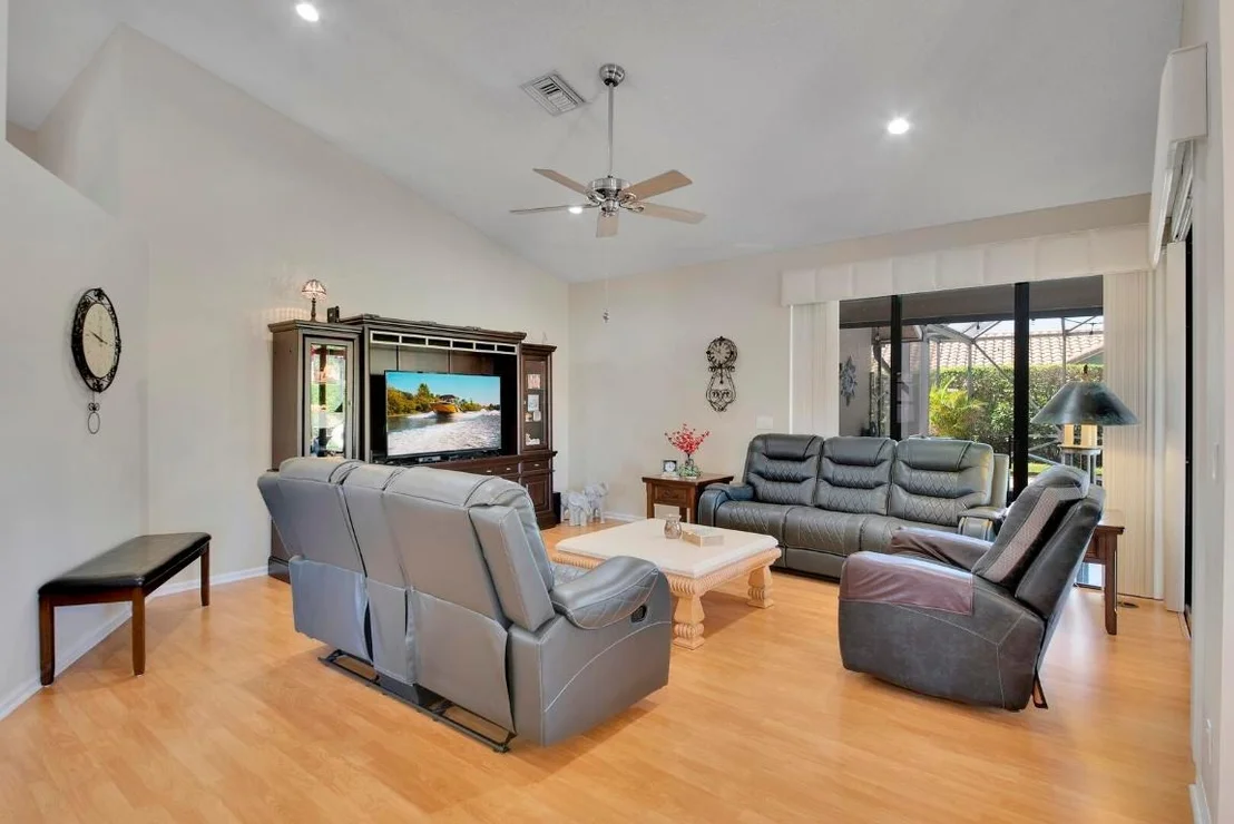 Photo of 19261 Cherry Hills Terrace