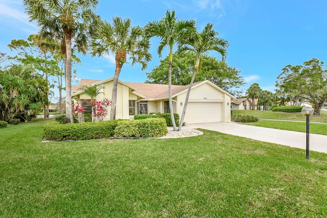 Photo of 5657 Willow Creek Lane